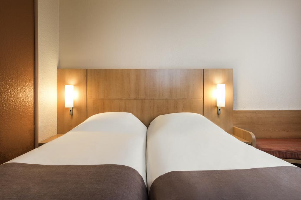 Ibis Chesterfield North - Barlborough Exterior photo