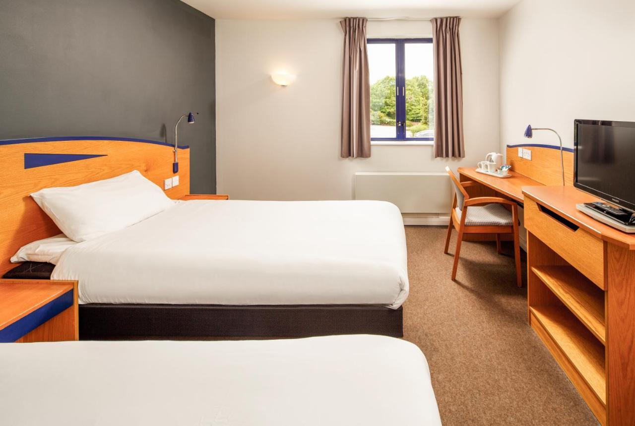 Ibis Chesterfield North - Barlborough Exterior photo