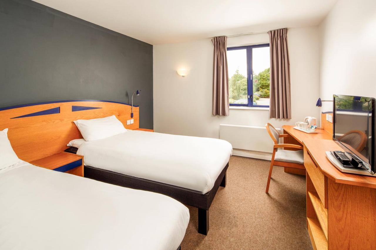 Ibis Chesterfield North - Barlborough Exterior photo